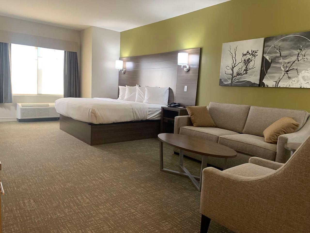 Best Western Plus Horseheads Inn & Suites Extérieur photo
